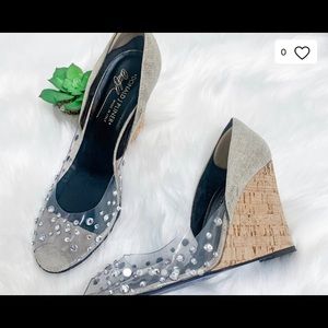 Donald Pliner Pelusp wedge